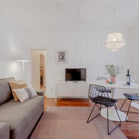 Typical Alfama Apartment, By Timecooler Lisboa Εξωτερικό φωτογραφία