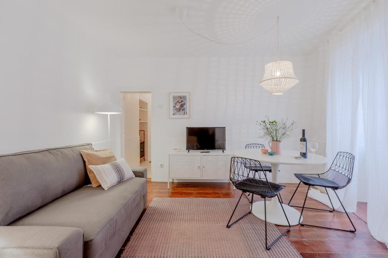 Typical Alfama Apartment, By Timecooler Lisboa Εξωτερικό φωτογραφία